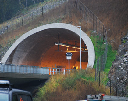 Tunnel Management: Providing High Bandwidth and Power for IP Surveillance Cameras